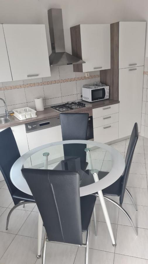 Apartment Lovmar Zadar Eksteriør billede